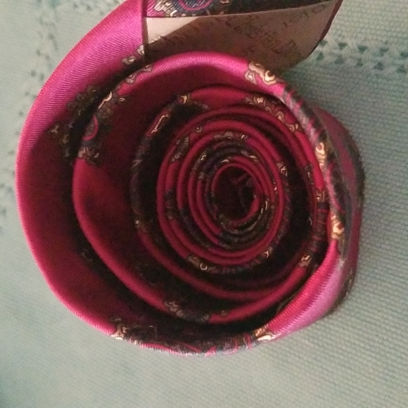 Christian Dior Silk Tie - Picture 8 of 11